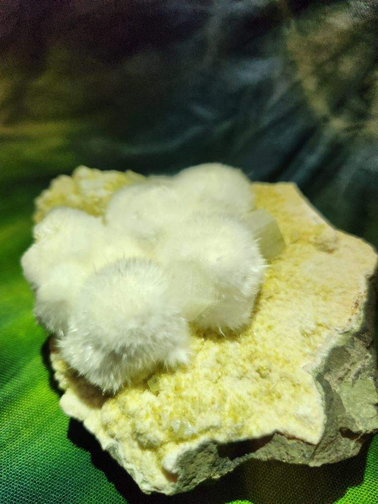 Okenite and Apophyllite